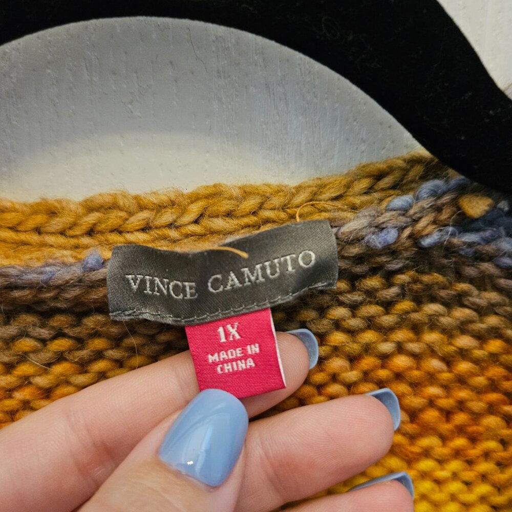 Sweater - Picture 3 of 8